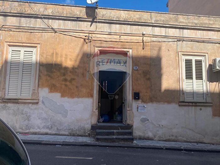 Casa con 5 locali in vendita in Giuseppe Garibaldi, Carlentini