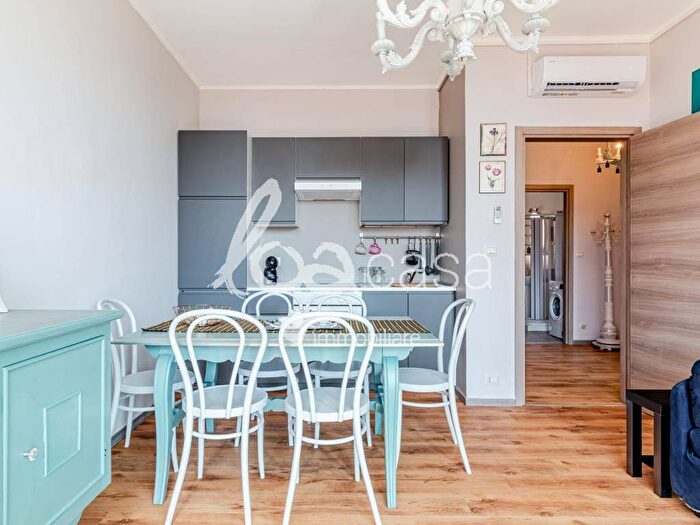 Appartamento trilocale in affitto in Centro, Loano