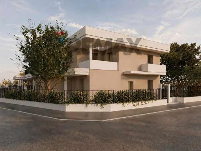 Casa quadrilocale in vendita in Via T Campanella, Borgosatollo