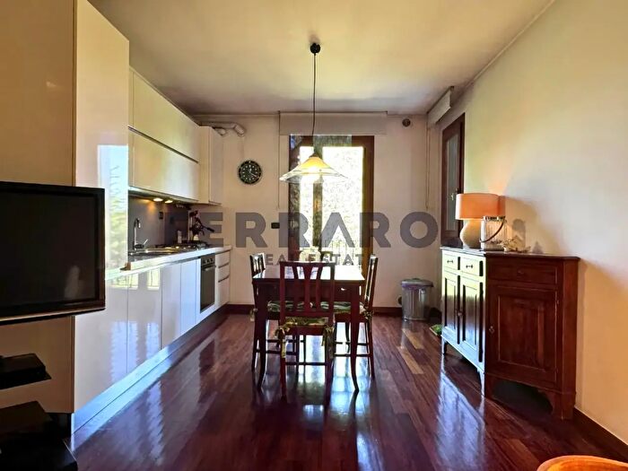Appartamento trilocale in vendita in Via Morganella, Villorba