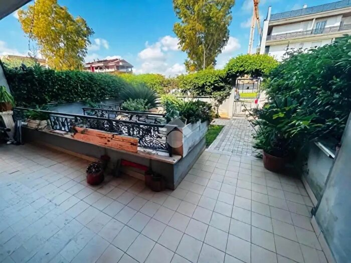 Casa con 5 locali in vendita in Via GBPergolesi, Aprilia