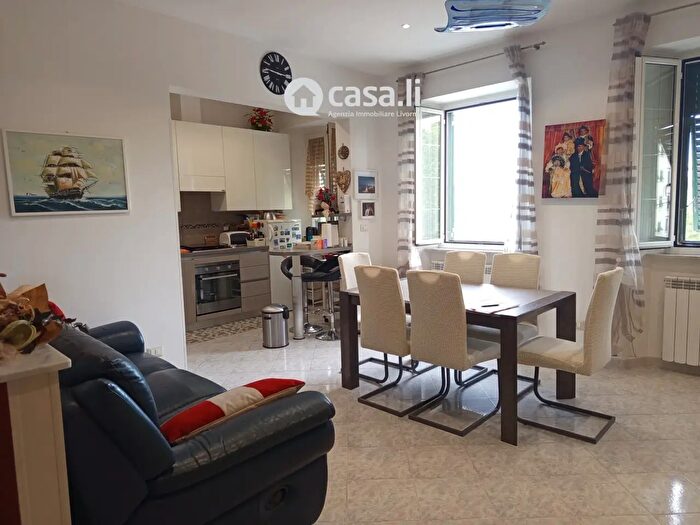 Appartamento trilocale in vendita in Livorno