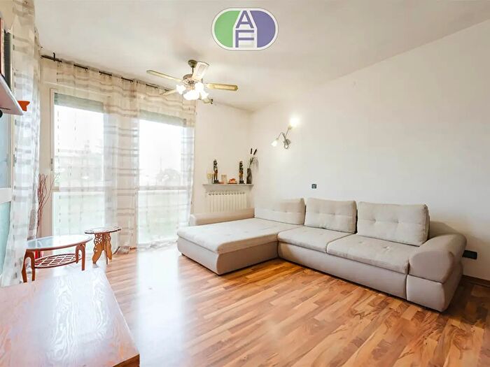 Appartamento con 7 locali in vendita in Via Gramsci, Mira
