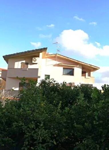 Appartamento trilocale in vendita in Via Carlo Goldoni, Iglesias