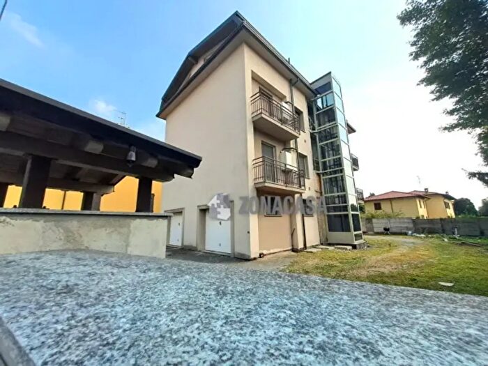 Appartamento trilocale in vendita in Via Molinello, Solbiate Arno