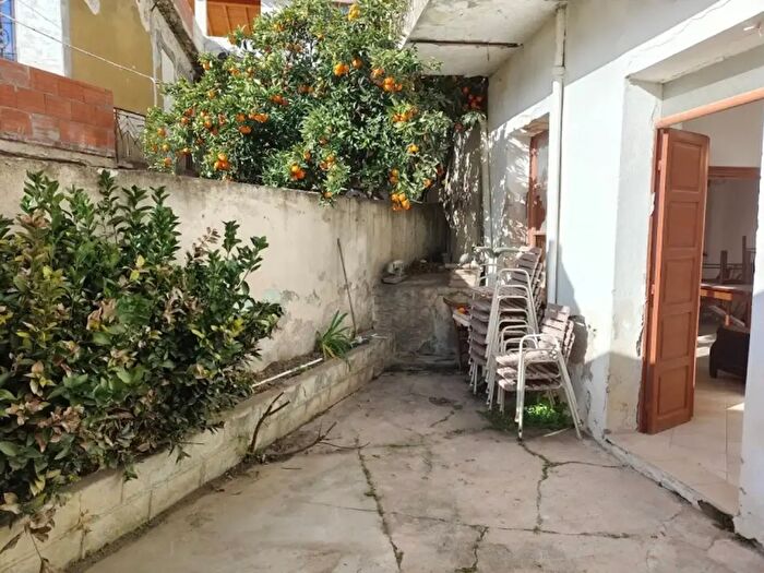 Appartamento con 5 locali in vendita in Onifai