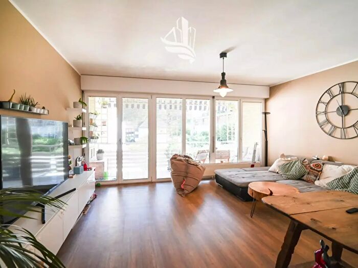 Appartamento quadrilocale in vendita in Via Merano, Lana