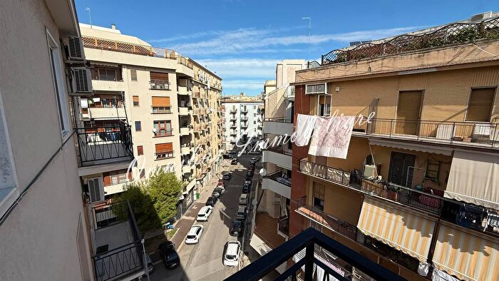 Appartamento con 5 locali in vendita in Foggia