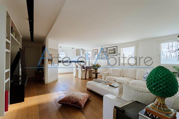 Appartamento quadrilocale in vendita in Via Santa Lucia Padova, Padova