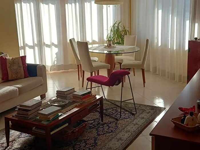 Appartamento con 5 locali in vendita in Empoli