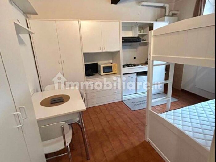 Appartamento monolocale in affitto in Vicolo Dungallo, Centro Storico, Pavia