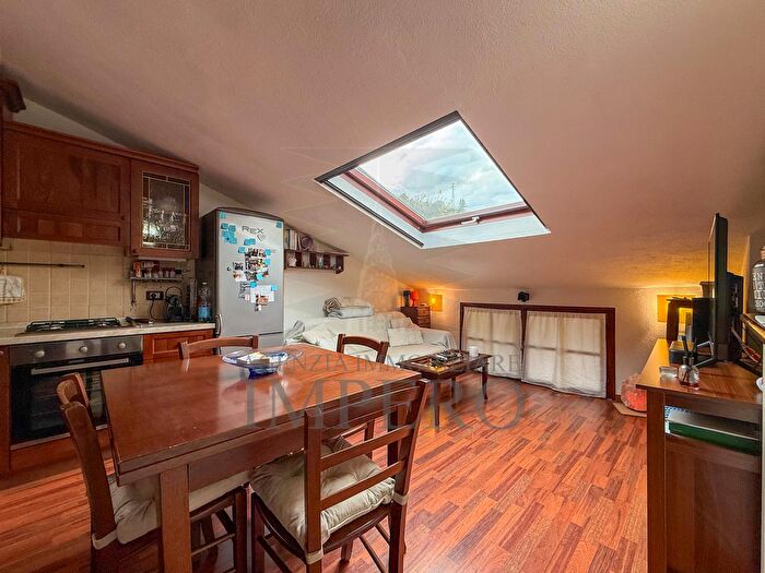 Casa bilocale in vendita in Via dellOpera, Ventimiglia