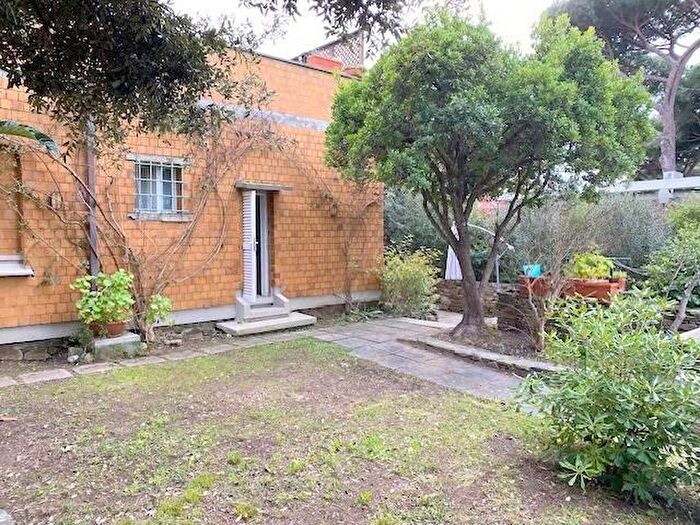 Appartamento con 5 locali in vendita in Via Pedonale della Luna, Castiglione Della Pescaia