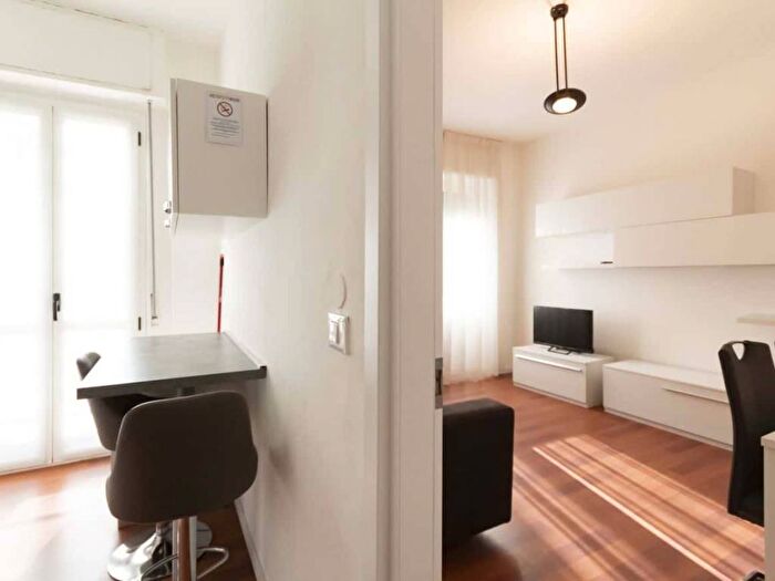 Appartamento bilocale in affitto in Via Domenico Millelire, Piazzale Siena, Milano