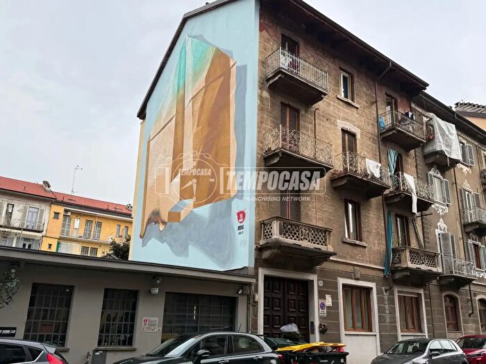 Appartamento trilocale in vendita in Torino