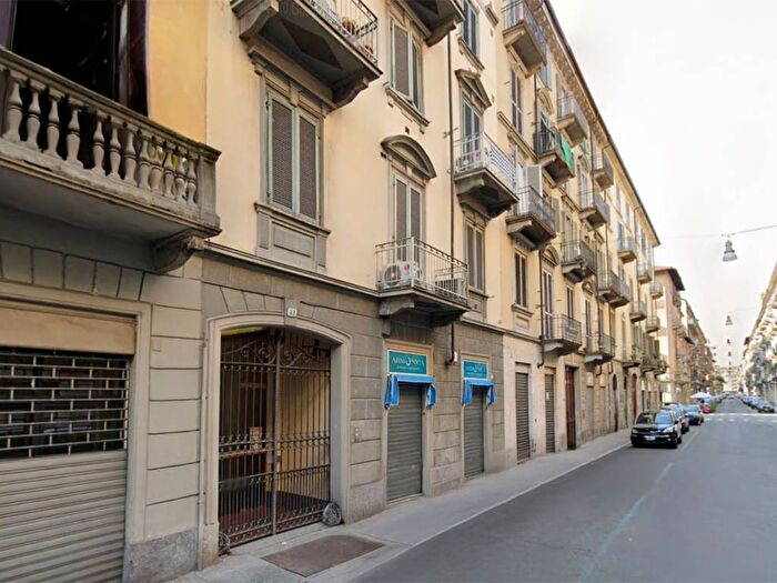 Appartamento monolocale in affitto in Via Vincenzo Gioberti, Crocetta, Torino
