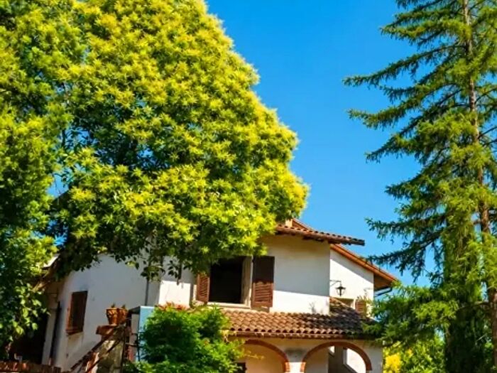 Casa trilocale in vendita in Arezzo