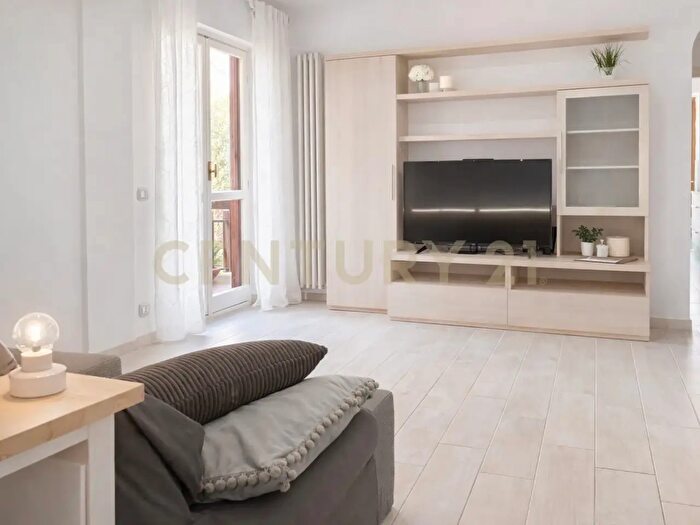 Appartamento quadrilocale in vendita in Via Caduti sul Lavoro, Orbetello