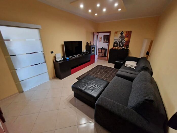 Appartamento con 5 locali in vendita in Reggio Calabria