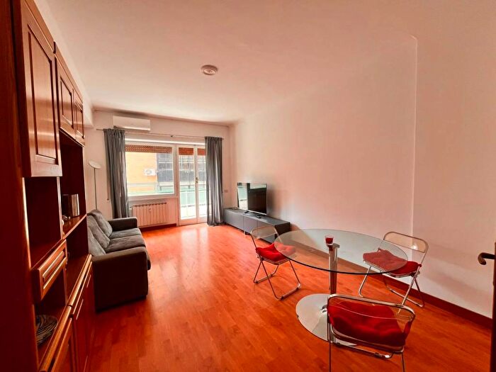 Appartamento bilocale in affitto in Via Attilio Friggeri, Balduina, Roma