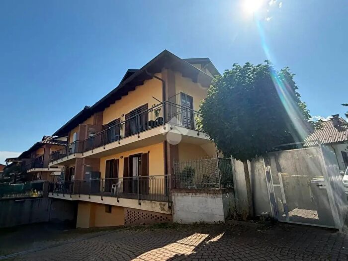 Appartamento con 5 locali in vendita in Via XXV Aprile, Balangero