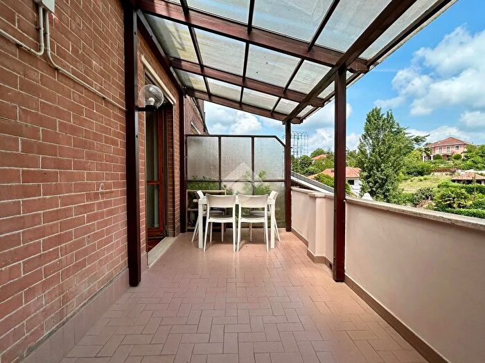 Appartamento trilocale in vendita in Località Viatosto, Asti