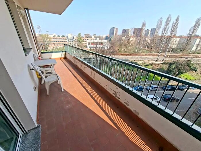 Appartamento trilocale in vendita in Via Benefattori dellOspedale, Milano