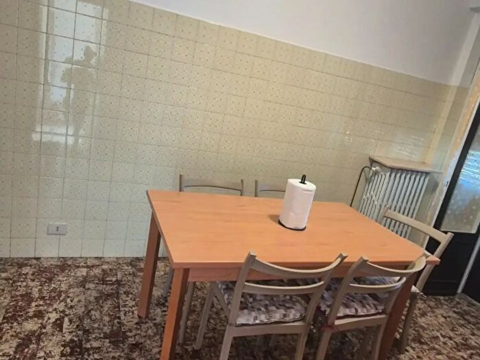 Appartamento trilocale in affitto in Via Gorgotto, Gravedona ed Uniti