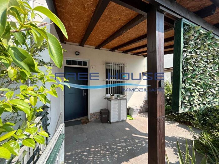 Appartamento con 5 locali in affitto in Via Salara, Castiglione Villa Inferno Montaletto, Cervia