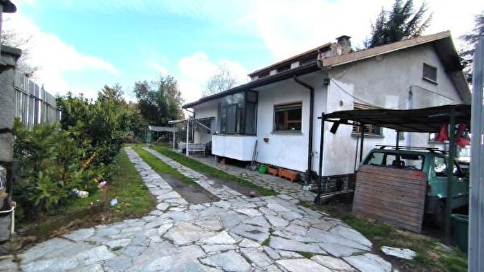 Casa con 6 locali in vendita in Regione SantAntonio, Cinzano
