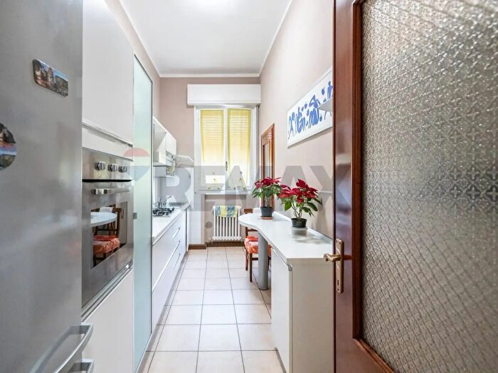 Appartamento quadrilocale in vendita in Via Marconi, Commessaggio