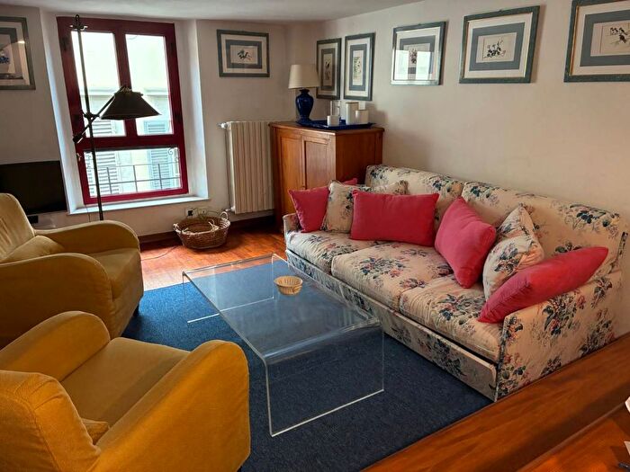 Appartamento trilocale in affitto in Via dei Ginori, Duomo, Firenze