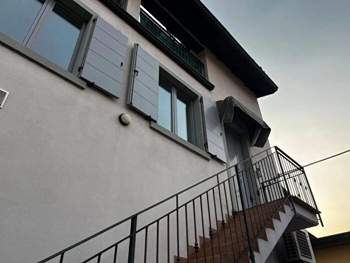 Appartamento trilocale in vendita in Via Don Luigi Belotti, Grumello Del Monte