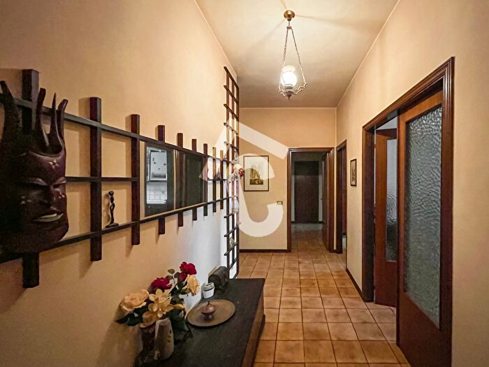 Appartamento trilocale in vendita in Jesi