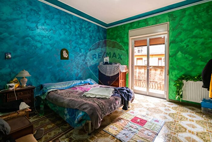 Appartamento con 8 locali in vendita in Via Giuseppe Tomasi di Lampedusa, Catania