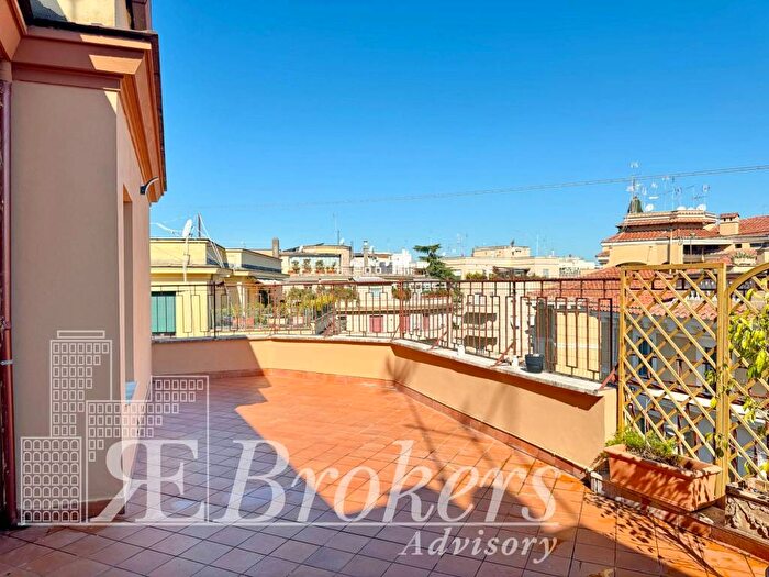 Casa trilocale in affitto in Via Antonio Gallonio, Bologna, Roma