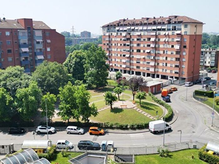 Appartamento trilocale in vendita in Via San Marchese, Venaria Reale