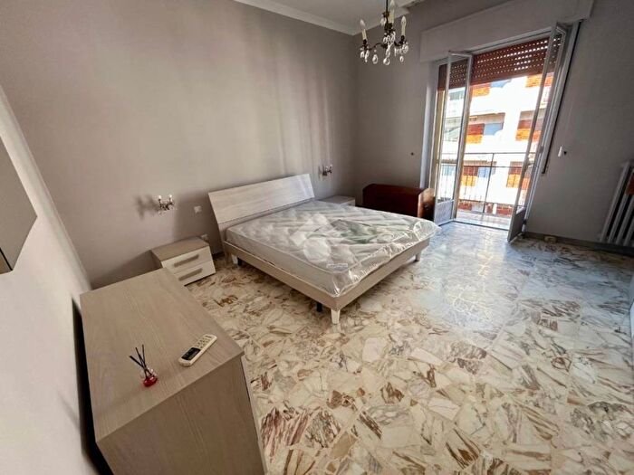 Appartamento trilocale in affitto in Corso Giovanni Nicotera, Nicastro Sambiase, Lamezia Terme