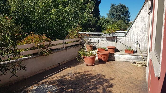 Appartamento trilocale in vendita in Via Togliatti, Rho