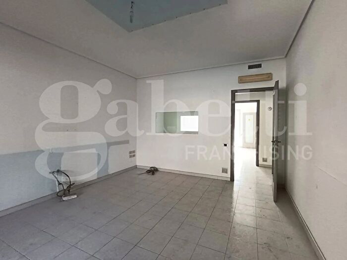 Appartamento trilocale in vendita in Viale Teracati, Siracusa