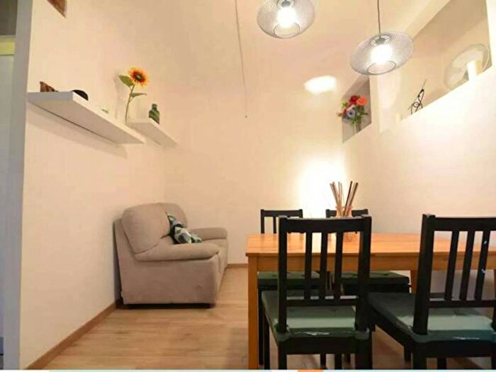 Appartamento trilocale in affitto in Borgo Allegri, Santa Croce, Firenze