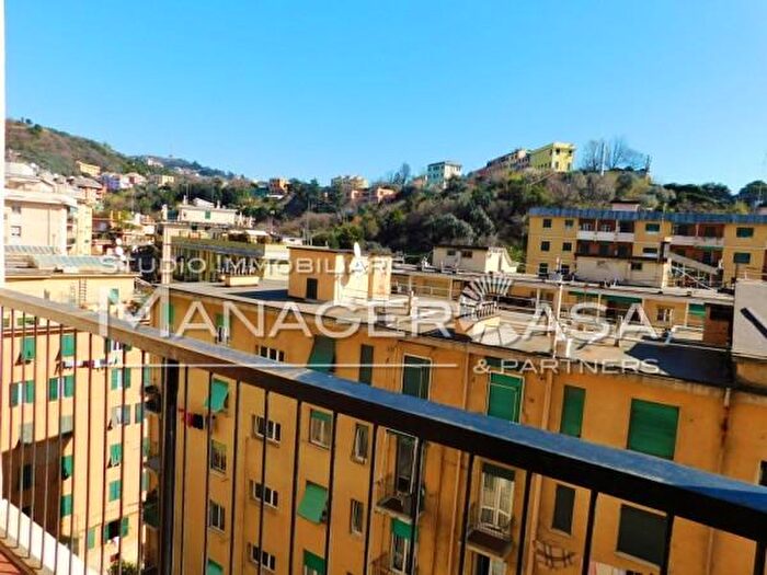 Appartamento bilocale in vendita in Corso Luigi Andrea Martinetti, Genova