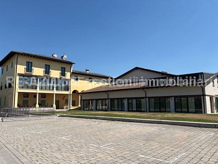 Appartamento trilocale in affitto in Bertesina, Vicenza