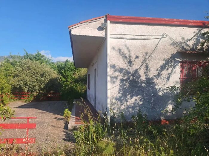 Casa trilocale in vendita in Via Pezzingoli, Monreale