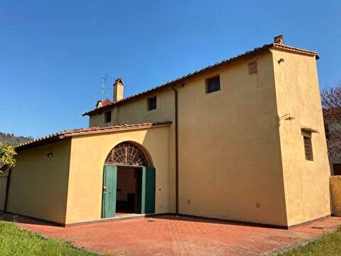 Casa con 6 locali in affitto in Via Di Careggi, Bolognese, Firenze