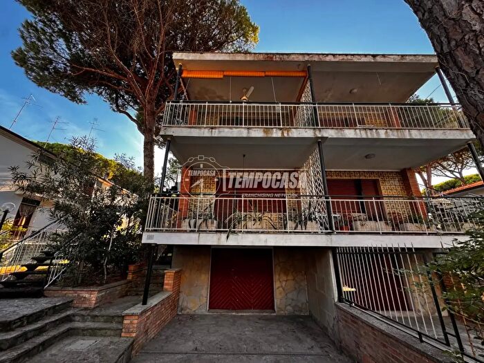 Appartamento trilocale in vendita in Via Pier della Francesca Lido di Spina, Comacchio