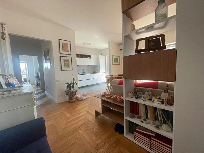 Appartamento trilocale in vendita in Via Calcare, Nettuno