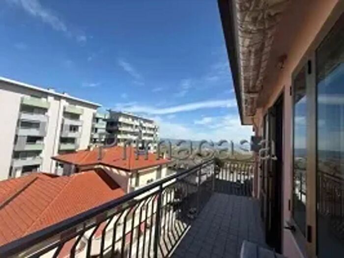 Appartamento trilocale in vendita in Via Ondina, Chioggia