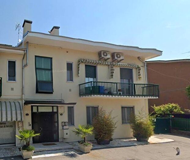 Appartamento trilocale in affitto in Via Teofilo Folengo, San Giorgio Bigarello