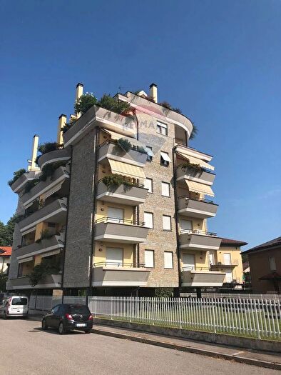 Appartamento bilocale in vendita in Via San Candido, Busto Arsizio